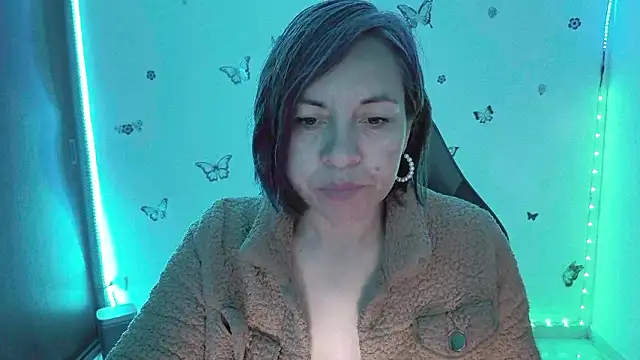 Lady breaks hearts online show from March 1, 2026, 10:37 am