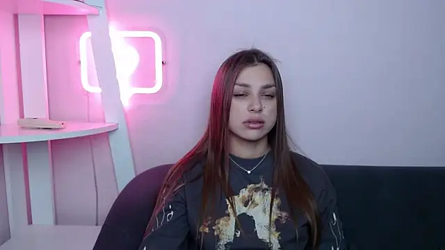 MilanaAngelAs online show from March 3, 2026, 8:49 pm