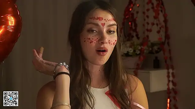 CarmenMoore26 online show from February 13, 2026, 9:26 pm