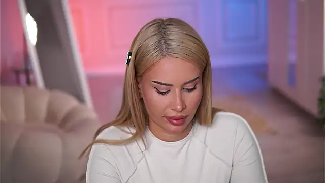 Snapshot of EvaZane chatting on February 11, 2026, 9:03 pm EvaZane online show from February 11, 2026, 9:03 pm