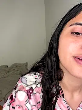 ViolettaSummer online show from November 2, 2025, 11:54 pm