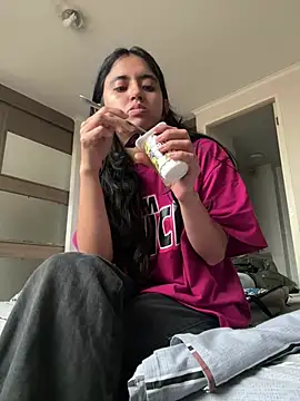 ViolettaSummer online show from July 14, 2026, 8:37 pm