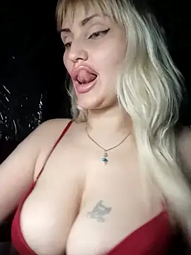 Freya Milf online show from April 3, 2026, 5:19 pm