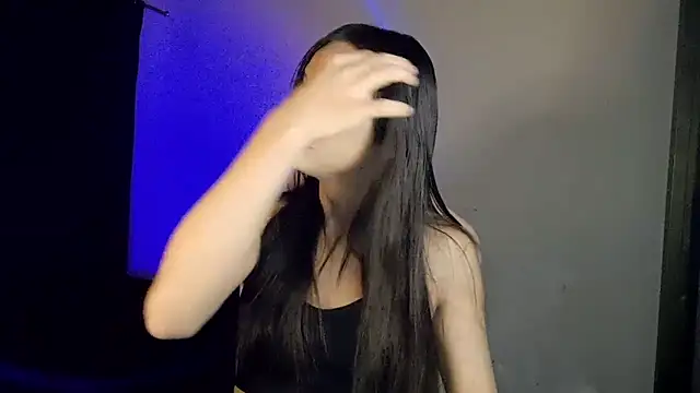 Snapshot of Dollbehavior_ chatting on June 19, 2026, 6:52 am Dollbehavior online show from June 19, 2026, 6:52 am