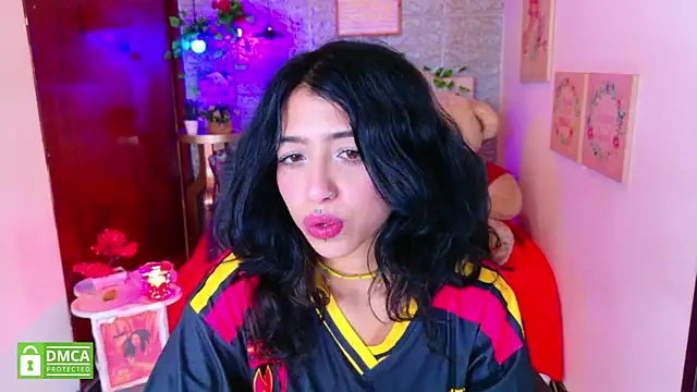 Snapshot of REDHOTTER_ chatting on January 10, 2026, 8:04 pm REDHOTTER online show from January 10, 2026, 8:04 pm