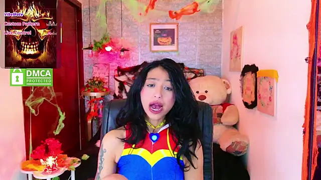 Snapshot of REDHOTTER_ chatting on October 2, 2025, 8:01 pm REDHOTTER online show from October 2, 2025, 8:01 pm