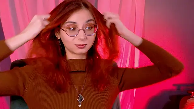 Orianna Fox online show from October 8, 2025, 2:18 pm