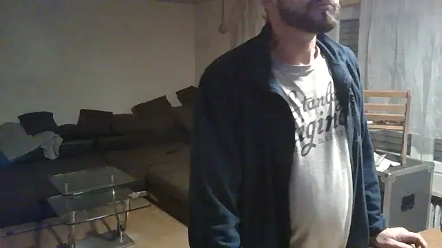 rosaeichel online show from March 1, 2026, 1:49 am