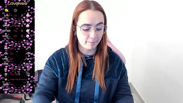 Snapshot of maryluna95 chatting on February 25, 2025, 6:03 am maryluna95 online show from February 25, 2025, 6:03 am