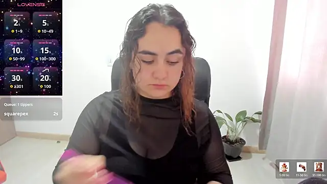 maryluna95 online show from July 16, 2026, 4:48 pm
