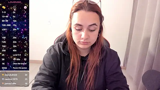 Snapshot of maryluna95 chatting on October 31, 2025, 3:03 am maryluna95 online show from October 31, 2025, 3:03 am