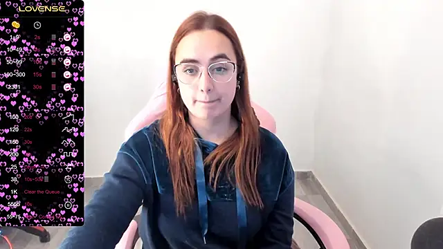 Snapshot of maryluna95 chatting on March 7, 2025, 5:29 am maryluna95 online show from March 7, 2025, 5:29 am