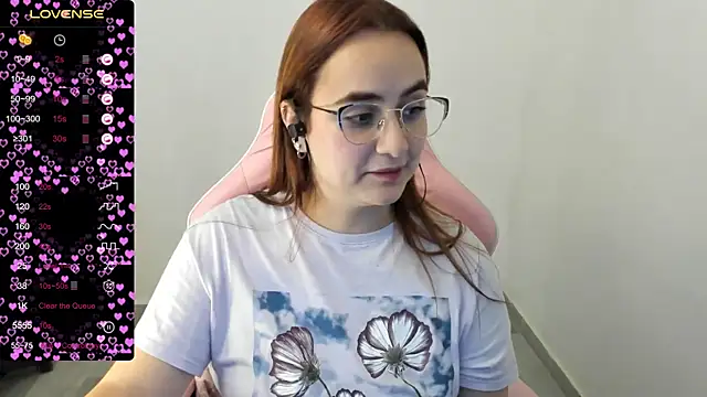 Snapshot of maryluna95 chatting on February 18, 2025, 11:41 pm maryluna95 online show from February 18, 2025, 11:41 pm