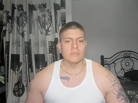 Snapshot of regan_jhonso chatting on September 21, 2025, 7:35 am regan jhonso online show from September 21, 2025, 7:35 am