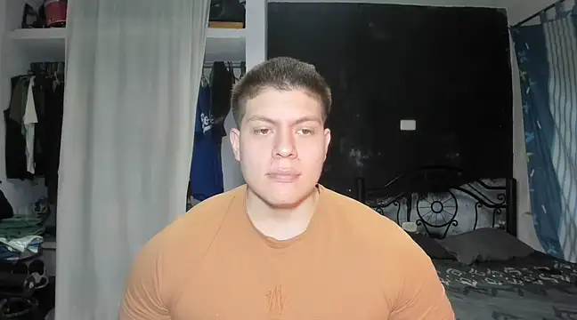 Snapshot of regan_jhonso chatting on March 11, 2025, 5:57 am regan jhonso online show from March 11, 2025, 5:57 am