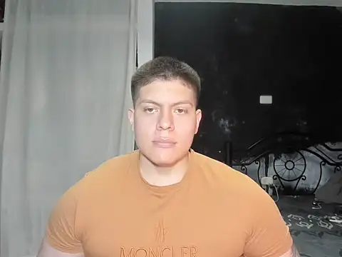 Snapshot of regan_jhonso chatting on February 25, 2025, 11:15 pm regan jhonso online show from February 25, 2025, 11:15 pm