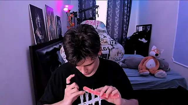 Snapshot of Foxicfu chatting on February 20, 2026, 11:56 am Foxicfu online show from February 20, 2026, 11:56 am