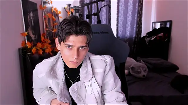 Foxicfu online show from November 26, 2025, 9:09 am