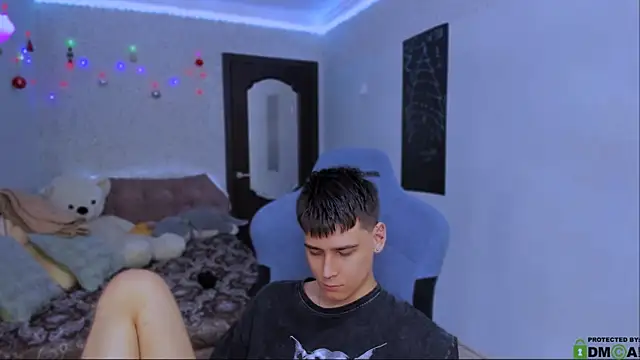 Foxicfu online show from January 13, 2025, 12:56 pm