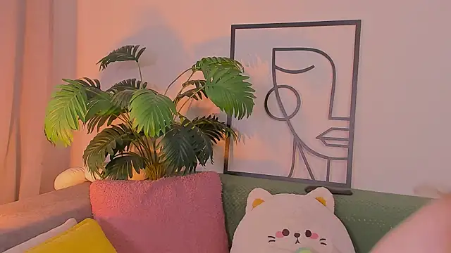 Tori the witch online show from October 9, 2025, 4:46 am