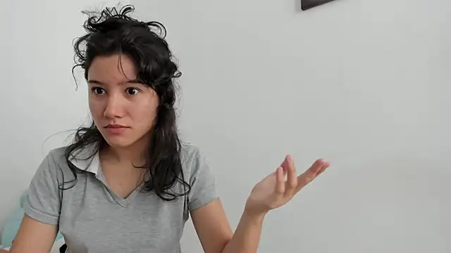 Snapshot of Eli_dl chatting on September 23, 2025, 2:13 pm Eli dl online show from September 23, 2025, 2:13 pm