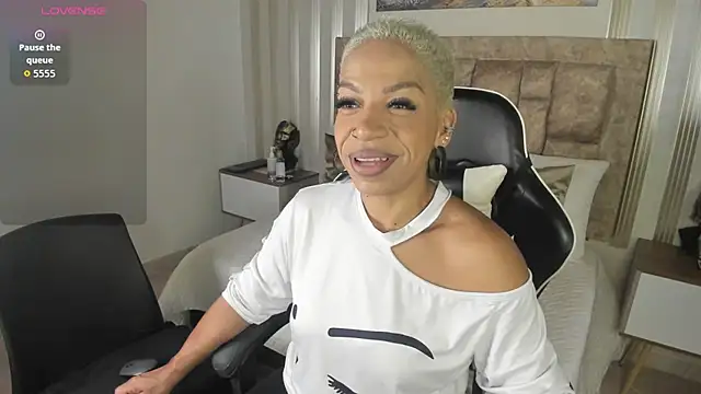 summer night  online show from February 11, 2026, 11:54 am