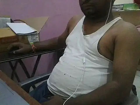 Snapshot of ITGuyhyd chatting on February 6, 2026, 6:26 pm ITGuyhyd online show from February 6, 2026, 6:26 pm