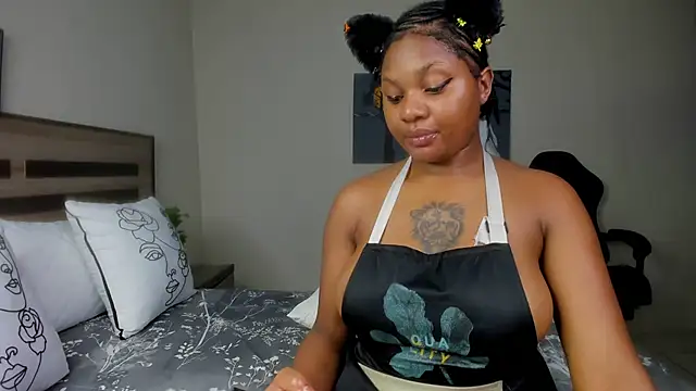 Renee-18 online show from February 16, 2025, 11:50 pm