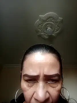 LITLESTAR online show from November 18, 2025, 4:43 pm