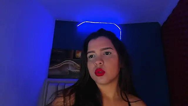 Snapshot of Elsalombardi_ chatting on March 7, 2025, 10:35 am Elsalombardi online show from March 7, 2025, 10:35 am