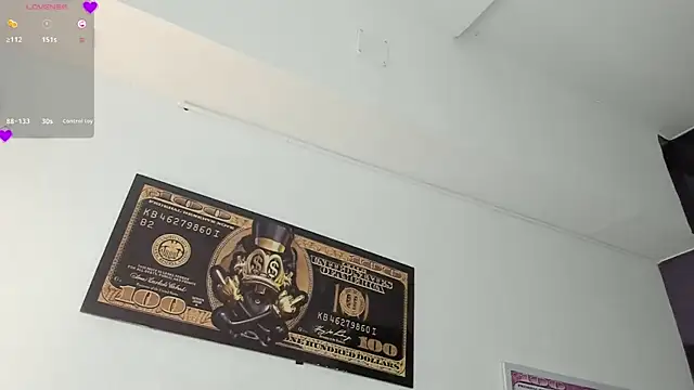 Snapshot of Elsalombardi_ chatting on September 10, 2025, 12:26 pm Elsalombardi online show from September 10, 2025, 12:26 pm