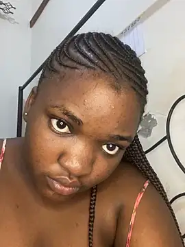 sweet18creamybigpussy online show from September 27, 2025, 10:38 pm