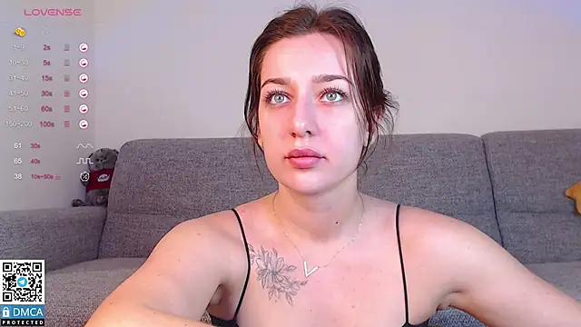 Zoi Morgan online show from September 19, 2025, 5:22 am