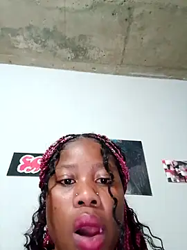 PerfectionBerrie online show from November 6, 2025, 9:57 am