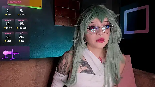 Elettra Rou online show from November 12, 2025, 11:41 pm