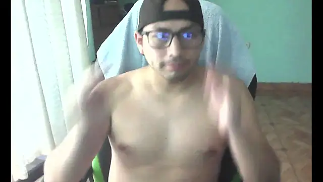 Snapshot of Allen_ibe chatting on February 14, 2026, 7:58 pm Allen ibe online show from February 14, 2026, 7:58 pm