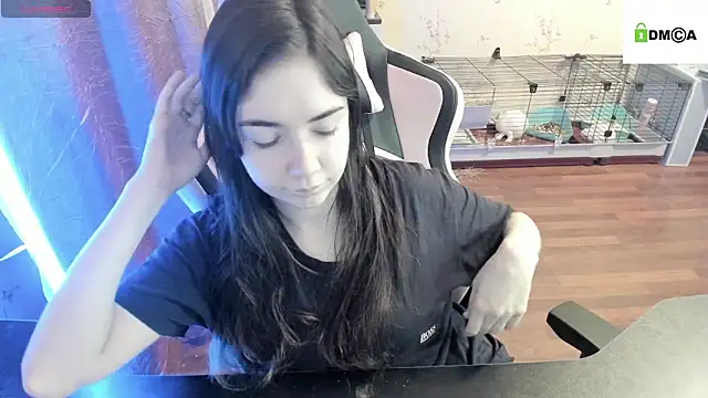 Crazy forest fairy online show from January 6, 2025, 1:53 am