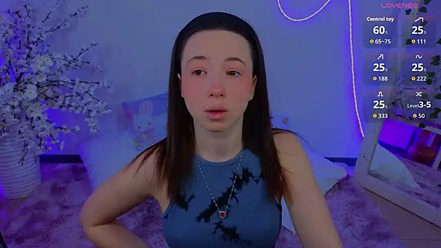 Snapshot of Hayle_Hill chatting on February 16, 2026, 1:26 am Hayle Hill online show from February 16, 2026, 1:26 am