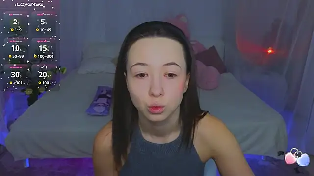 Snapshot of Hayle_Hill chatting on January 6, 2026, 11:42 pm Hayle Hill online show from January 6, 2026, 11:42 pm