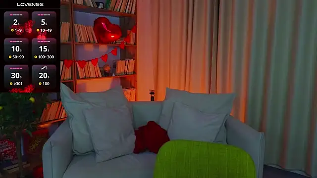 Snapshot of Hayle_Hill chatting on February 8, 2026, 12:41 am Hayle Hill online show from February 8, 2026, 12:41 am