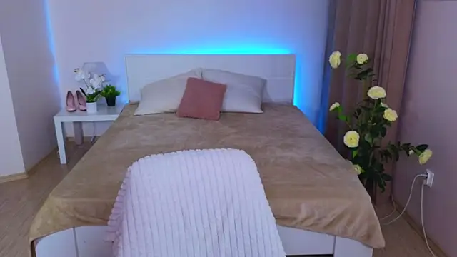 Hayle Hill online show from March 19, 2025, 9:28 am