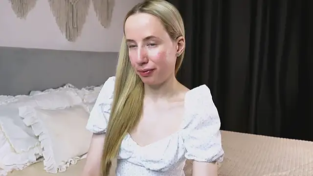 Cassie Kelman online show from April 6, 2026, 9:27 pm