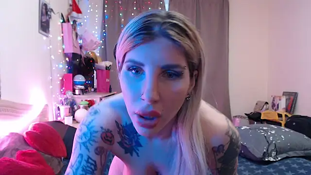 BLACKPeonyy online show from November 17, 2025, 1:59 pm