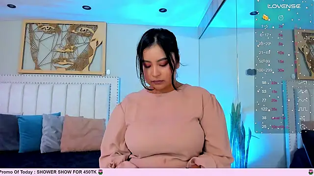  alaiasmile  online show from March 13, 2025, 7:28 pm