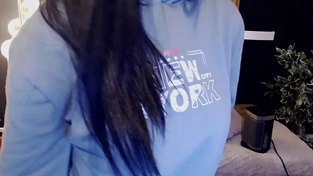 dafne bss online show from March 18, 2025, 8:39 am