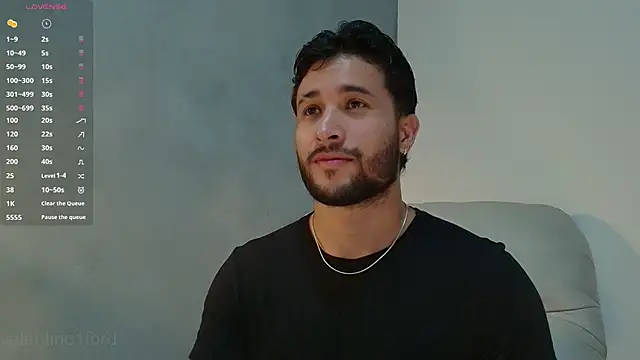 Valentinoford online show from March 18, 2025, 3:34 am