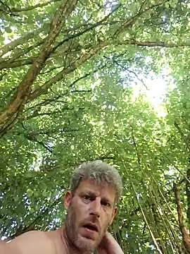 Jonjon3669 online show from July 4, 2026, 12:11 pm