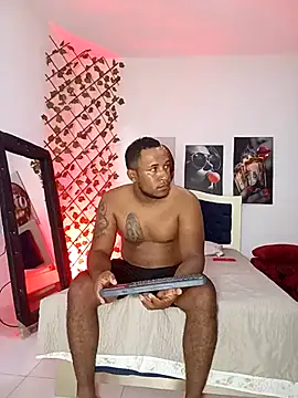 ARTHUR MINI online show from November 3, 2025, 1:00 am