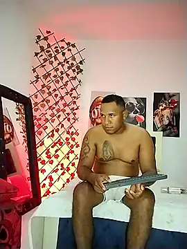 Snapshot of ARTHUR_MINI chatting on January 13, 2026, 1:53 am ARTHUR MINI online show from January 13, 2026, 1:53 am