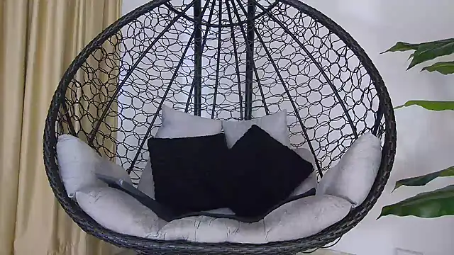 alex noa online show from November 5, 2025, 7:28 pm